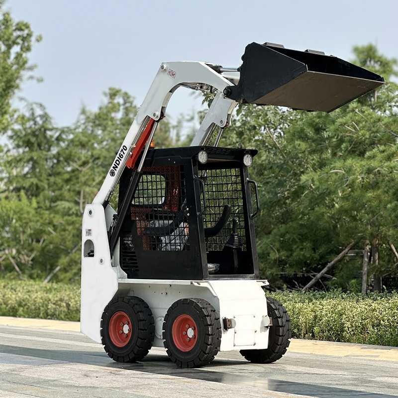 NDI670 Skid Steer