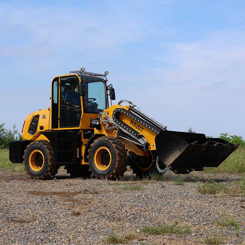 R920T Telescopic Loader